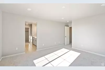 43 E Broadway Dr #1038, Saratoga Springs, UT 84045 - Photo 16