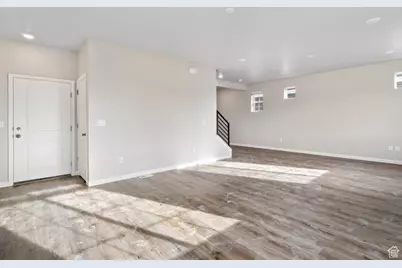 49 E Broadway Dr #1037, Saratoga Springs, UT 84045 - Photo 12