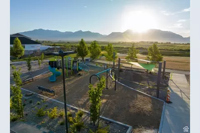 49 E Broadway Dr #1037, Saratoga Springs, UT 84045 - Photo 32