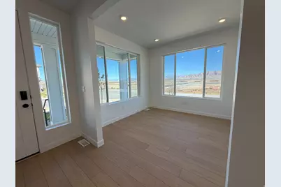 2069 W Leapfrog Rd #430, Eagle Mountain, UT 84005 - Photo 2