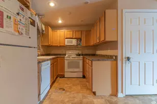 4646 W Huntington Rd, West Valley, UT 84120 - Photo 8