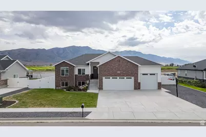 408 N 775 E, Tremonton, UT 84337 - Photo 32