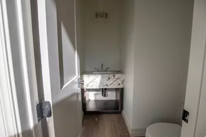 443 W 400 N #202, Salt Lake City, UT 84103 - Photo 16