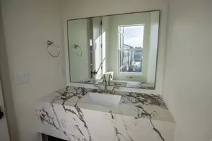 443 W 400 N, Salt Lake City, UT 84103 - Photo 16