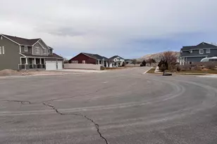 1302 N 2450 W, Lehi, UT 84043 - Photo 46