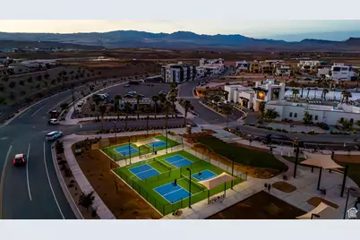 740 W Olympic Ln, Saint George, UT 84790 - Photo 62