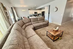 1021 E 1225 S, Clearfield, UT 84015 - Photo 14