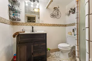 393 E Center, Springville, UT 84663 - Photo 14