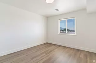 5600 Meadow Ln, South Ogden, UT 84403 - Photo 12