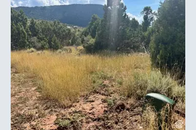 2102 S High Cedar View Dr, Cedar City, UT 84720 - Photo 2