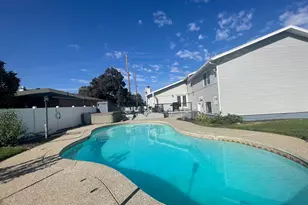 2712 E 7115 S, Cottonwood Heights, UT 84121 - Photo 32