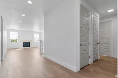 3027 W 2600 N, Clinton, UT 84015 - Photo 6