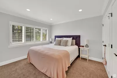 2836 E 5495 S, Holladay, UT 84117 - Photo 8
