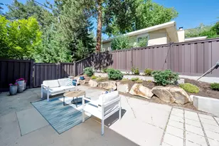 2836 E 5495 S, Holladay, UT 84117 - Photo 18