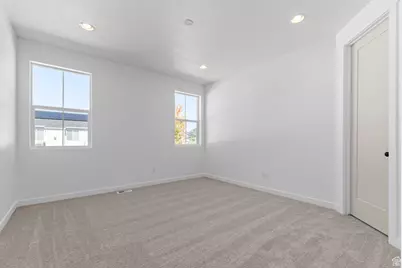 3016 W 2650 N, Clinton, UT 84015 - Photo 18