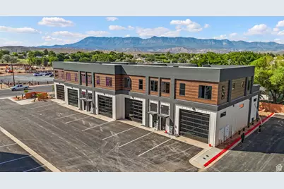 80 W Center St #19, La Verkin, UT 84745 - Photo 2