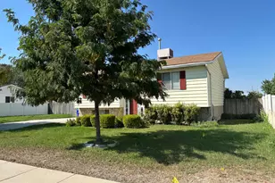 1516 W 7470 S, West Jordan, UT 84084 - Photo 4