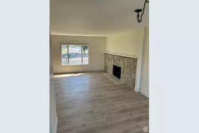 1516 W 7470 S, West Jordan, UT 84084 - Photo 12