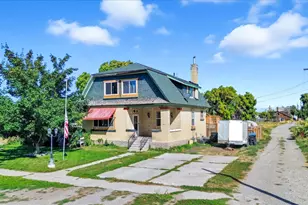 347 W Center, Smithfield, UT 84335 - Photo 1