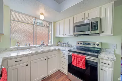 2658 W Scarsdale Ct #49, Taylorsville, UT 84129 - Photo 10