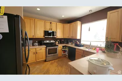 1773 W 8760 S, West Jordan, UT 84088 - Photo 6