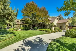 2567 E Kentucky Ave, Holladay, UT 84117 - Photo 2