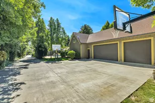 2567 E Kentucky Ave, Holladay, UT 84117 - Photo 14