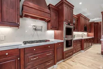 13074 S Galloway Cv, Riverton, UT 84065 - Photo 12