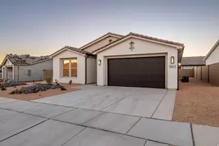 1563 N Ascent St N, Washington, UT 84780 - Photo 2