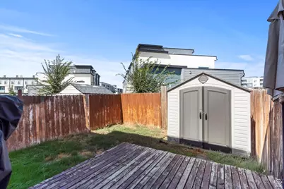 417 E 500 S, Clearfield, UT 84015 - Photo 28