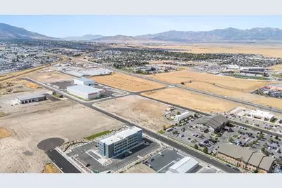 2046 N 400 E #109, Tooele, UT 84074 - Photo 10