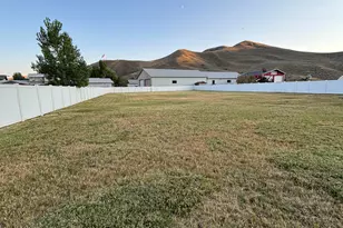 335 W Memorial Park Rd, Henefer, UT 84033 - Photo 44