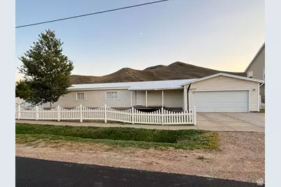 335 W Memorial Park Rd, Henefer, UT 84033 - Photo 2