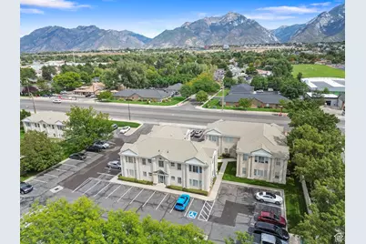 9672 S 700 E #203, Sandy, UT 84070 - Photo 2