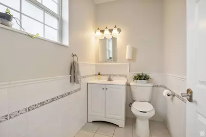 9672 S 700 E #203, Sandy, UT 84070 - Photo 18