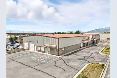 388 S Commerce Loop, Orem, UT 84057 - Photo 2