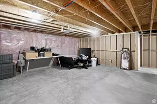 4673 E Golden Meadow Crossing, Eagle Mountain, UT 84005 - Photo 28