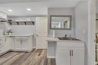 1886 W Champagne Ave, Taylorsville, UT 84129 - Photo 18