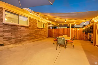 1886 W Champagne Ave, Taylorsville, UT 84129 - Photo 36