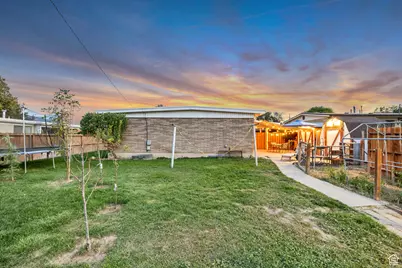 1886 W Champagne Ave, Taylorsville, UT 84129 - Photo 48
