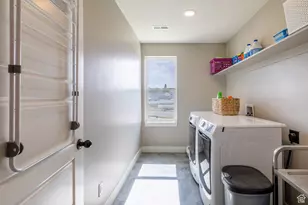 28 N 575 W, Hyrum, UT 84319 - Photo 18