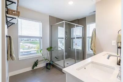 28 N 575 W, Hyrum, UT 84319 - Photo 14