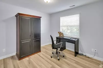 8729 S Leafwood Ln, Sandy, UT 84094 - Photo 16