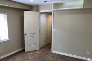 8729 S Leafwood Ln, Sandy, UT 84094 - Photo 40