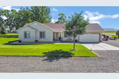 479 S 500 W, Loa, UT 84747 - Photo 1