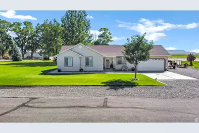 479 S 500 W, Loa, UT 84747 - Photo 40