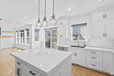 4104 E Mount Airey Dr, Eagle Mountain, UT 84005 - Photo 8