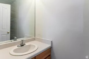 205 E Rockey Park Ln S, Draper, UT 84020 - Photo 10