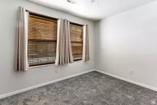 205 E Rockey Park Ln S, Draper, UT 84020 - Photo 14