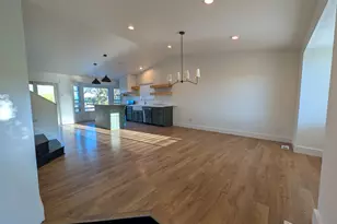 2540 N 450 W, Harrisville, UT 84414 - Photo 2